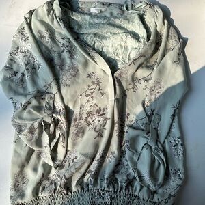 Women’s Maurice’s dress shirt and tank top